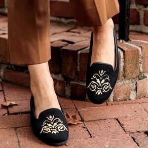 BY PAIGE NEEDLEPOINT FLEUR LIS SMOKING LOAFER